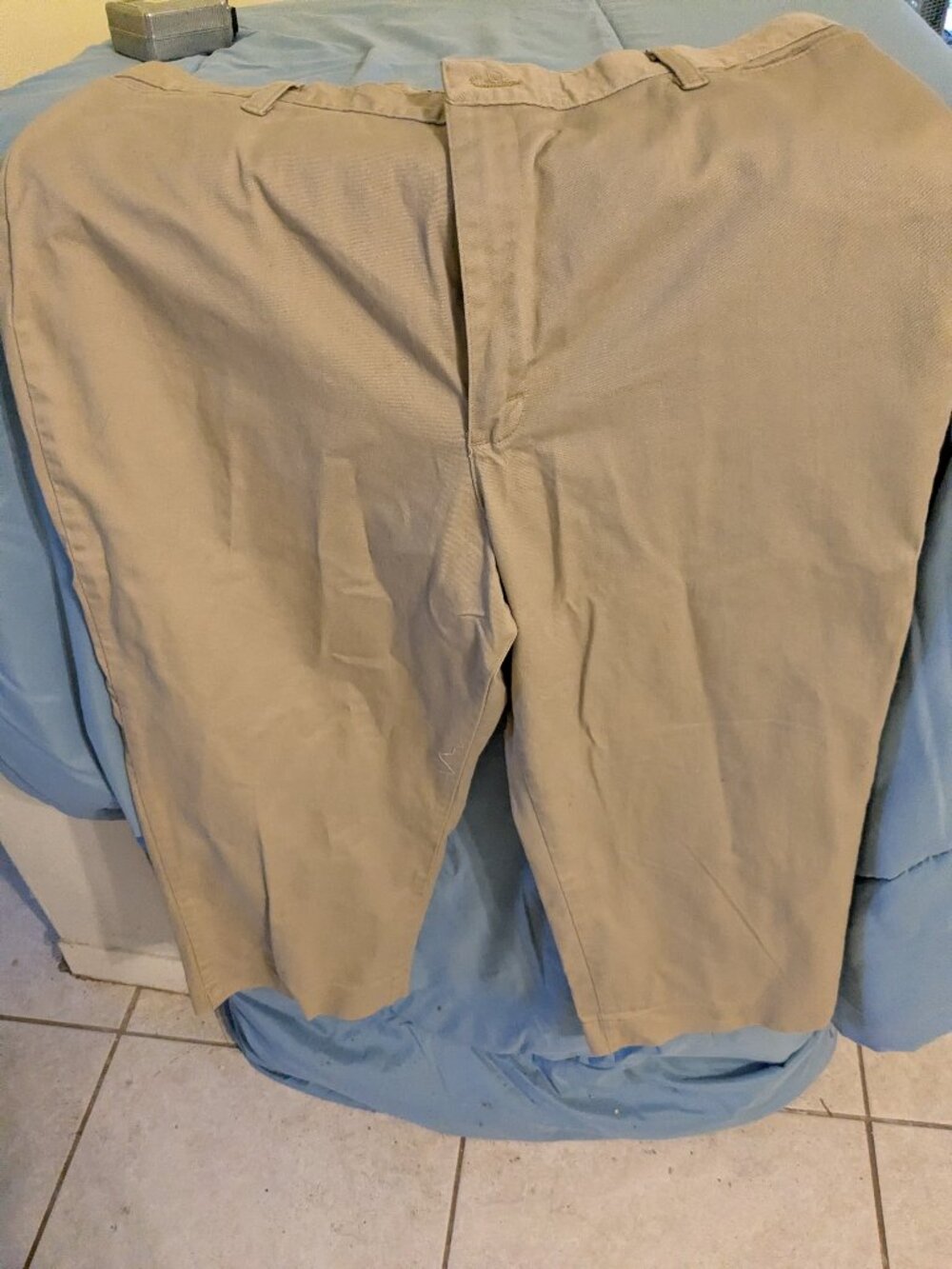 Riders 18W Khaki Capris